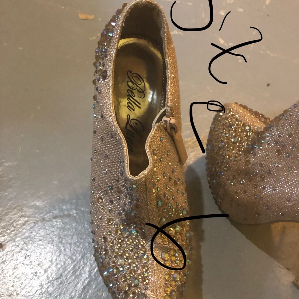 Heigh heels shoes